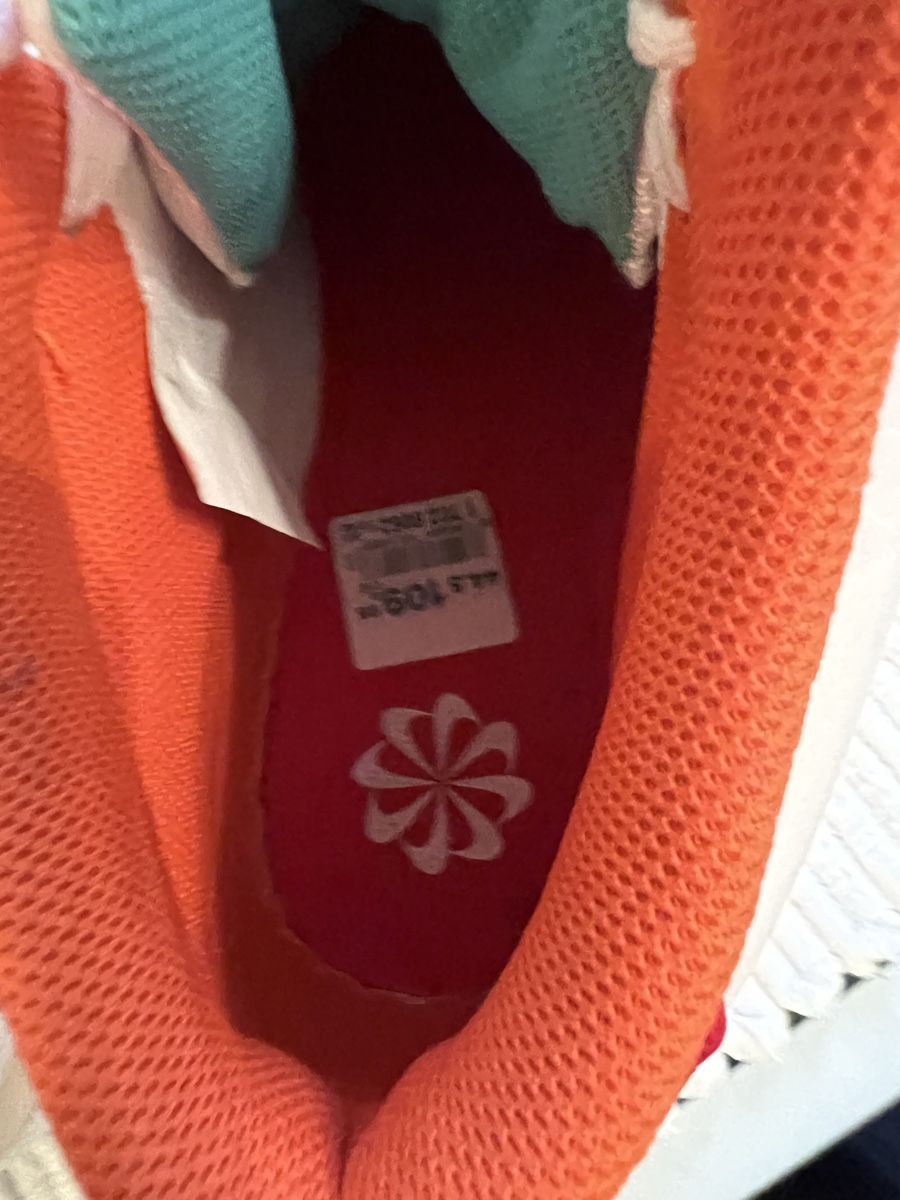 Nike Scarpe da uomo: Nike basketball schuhe – Nuovo (secondo la descrizione) da Wettingen venduto da OldKeeper 3