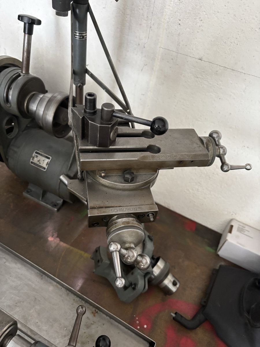 Schaublin Toutes les machines: Tour Schaublin 102 + accessoires  – D'occasion à St-Imier par ic.27 2