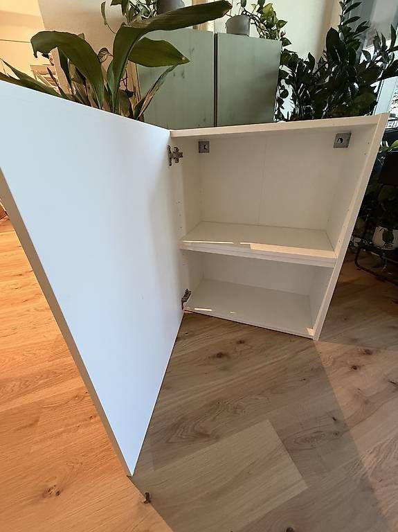 Armadi: Ikea Enhet Hängeschrank  – Nuovo e nell'imballaggio originale da Zürich venduto da mar_9jbn 2