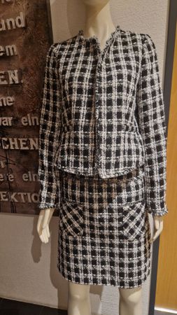 Hingucker im Herbst, schwarz weiss, neuwertig, Gr. 38, 