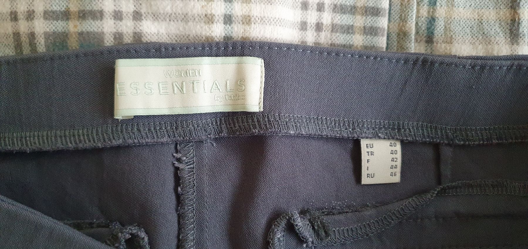 Pantaloni: Damenhose - Grösse 40 – Usato da Bern venduto da fede736 3