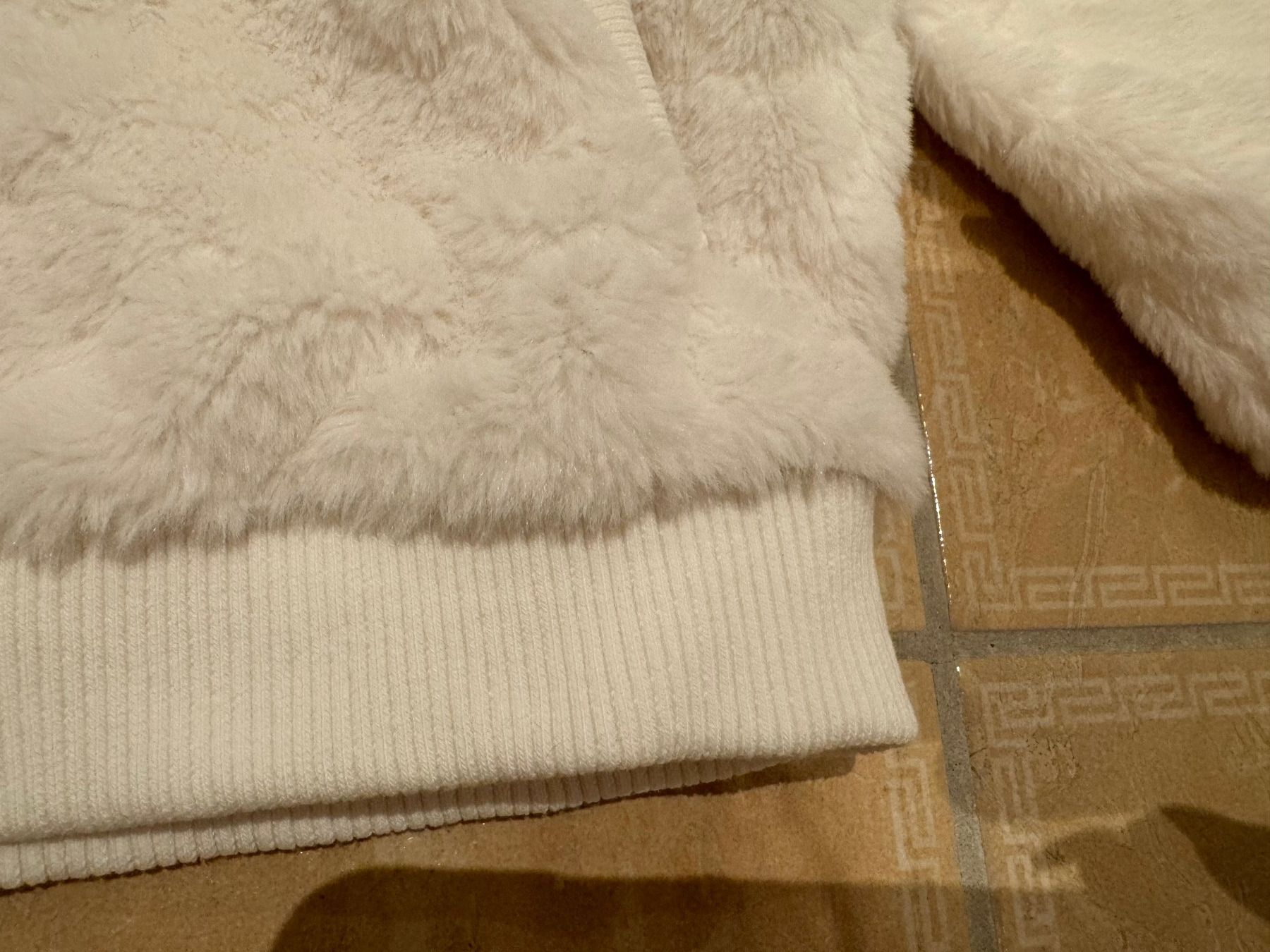 C&A Jacken & Mäntel: C&A NWT Kuscheljacke, 5J 110 – Neu (gemäss Beschreibung) aus Klingnau von Markus14 1