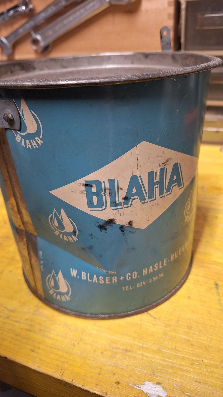 Tutti gli attrezzi: Blaha Zahnradfett schwarz ca. 2 Kg – Usato da Rüfenacht BE venduto da Brunni81 5