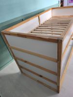 Lit kura mezzanine enfant bois et blanc Ikea