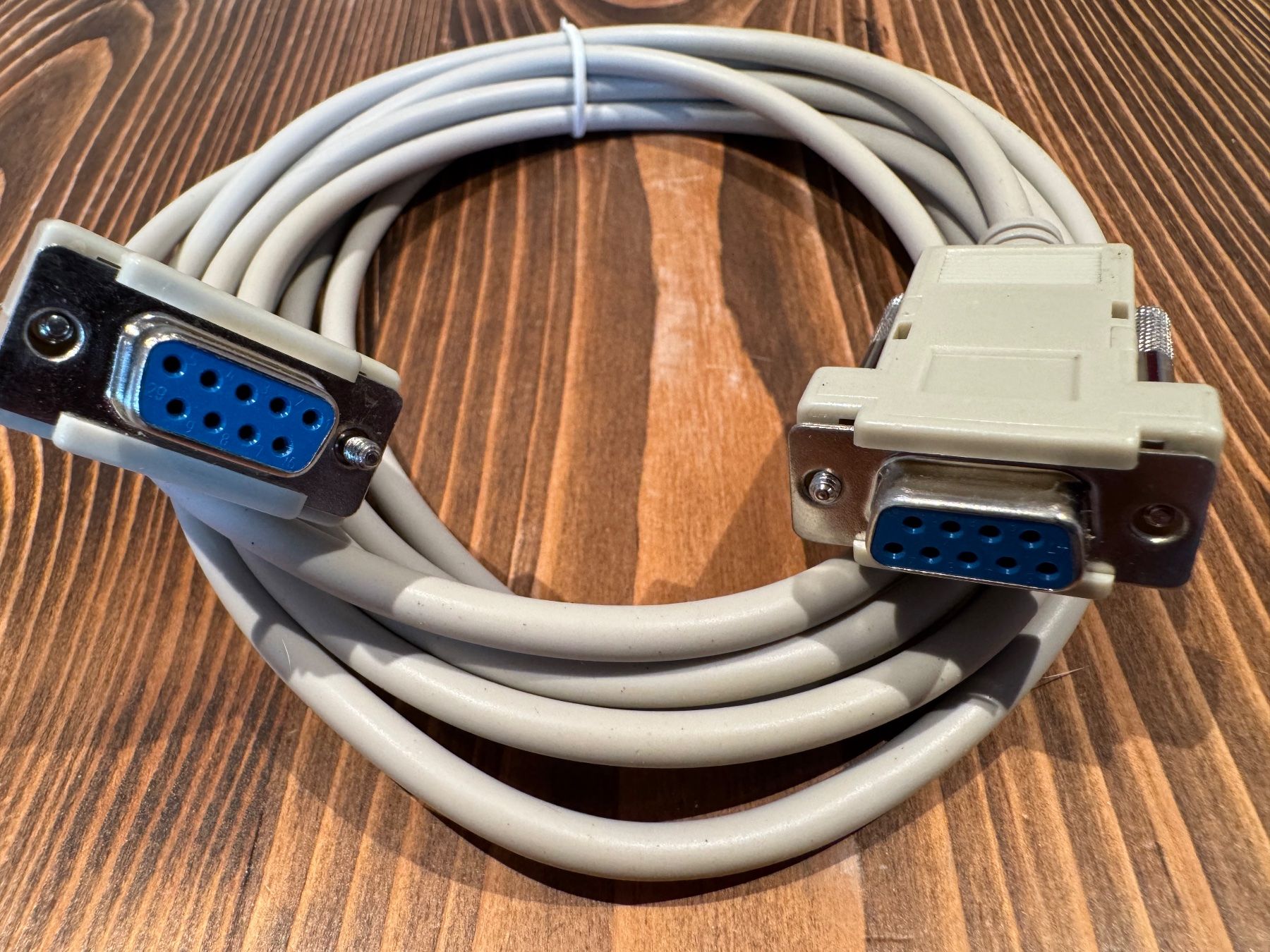 Cavi: Equip Nullmodem Kabel, 3m, DB9F/DB9F -  Neu – Usato da Arisdorf venduto da imbeck 2