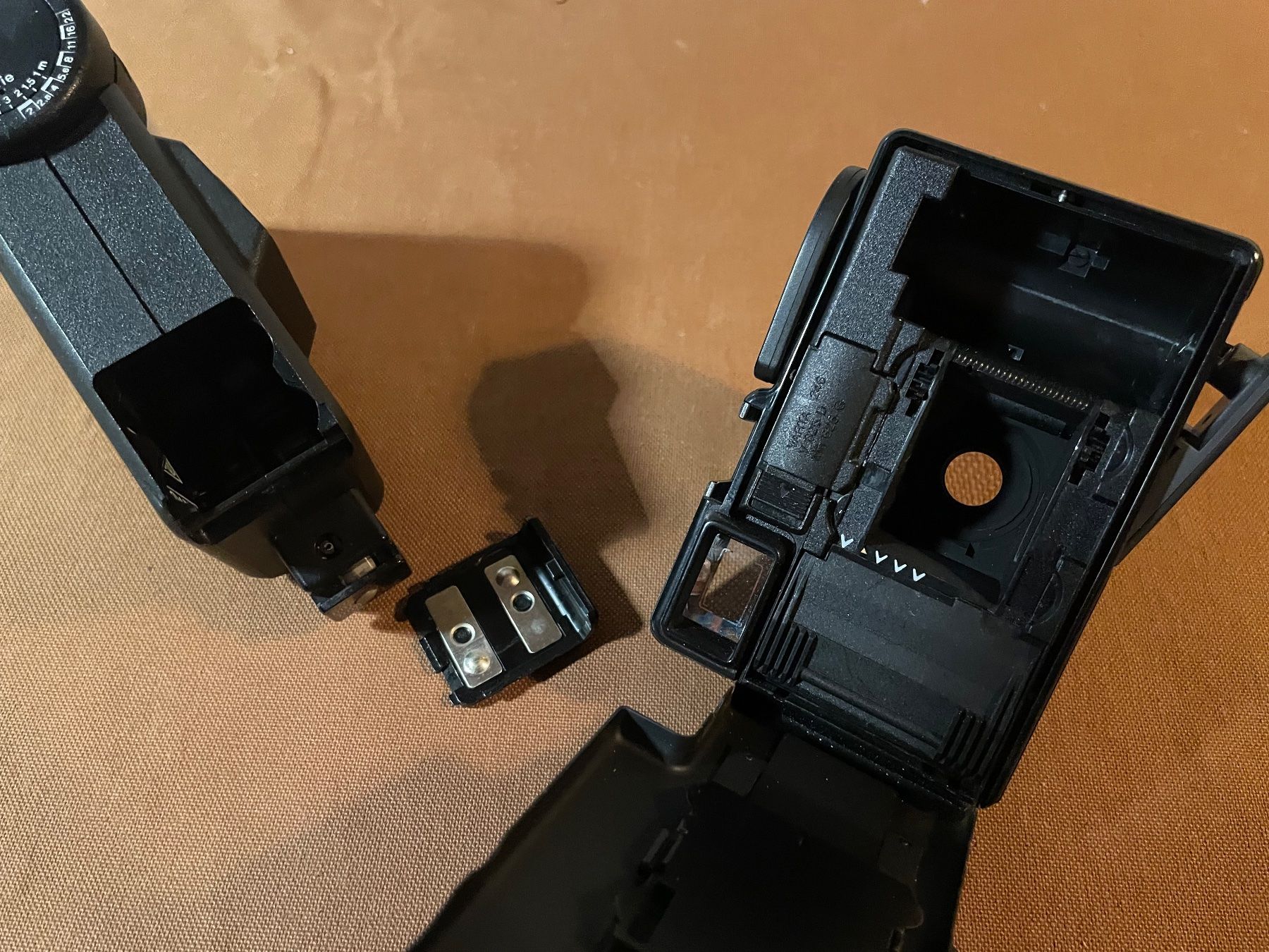 Agfa Kamera: AGFA S35 Sensor Kompakt Kamera f2.8 40mm mit flash – Gebraucht aus Zürich von Arcana_Fail 1