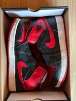 Original Air Jordan 1, Grösse 42.5 Schwarz/Rot, gute Zustand