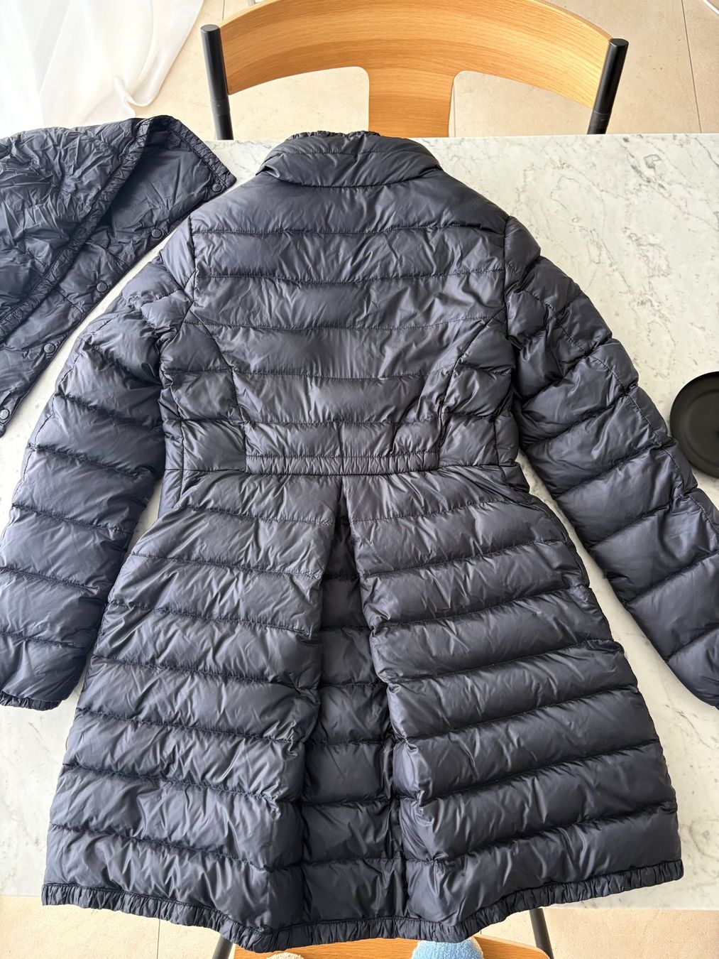 Moncler Cappotti: Original Moncler Mantel – Usato da Zug venduto da tig_dw2k 1