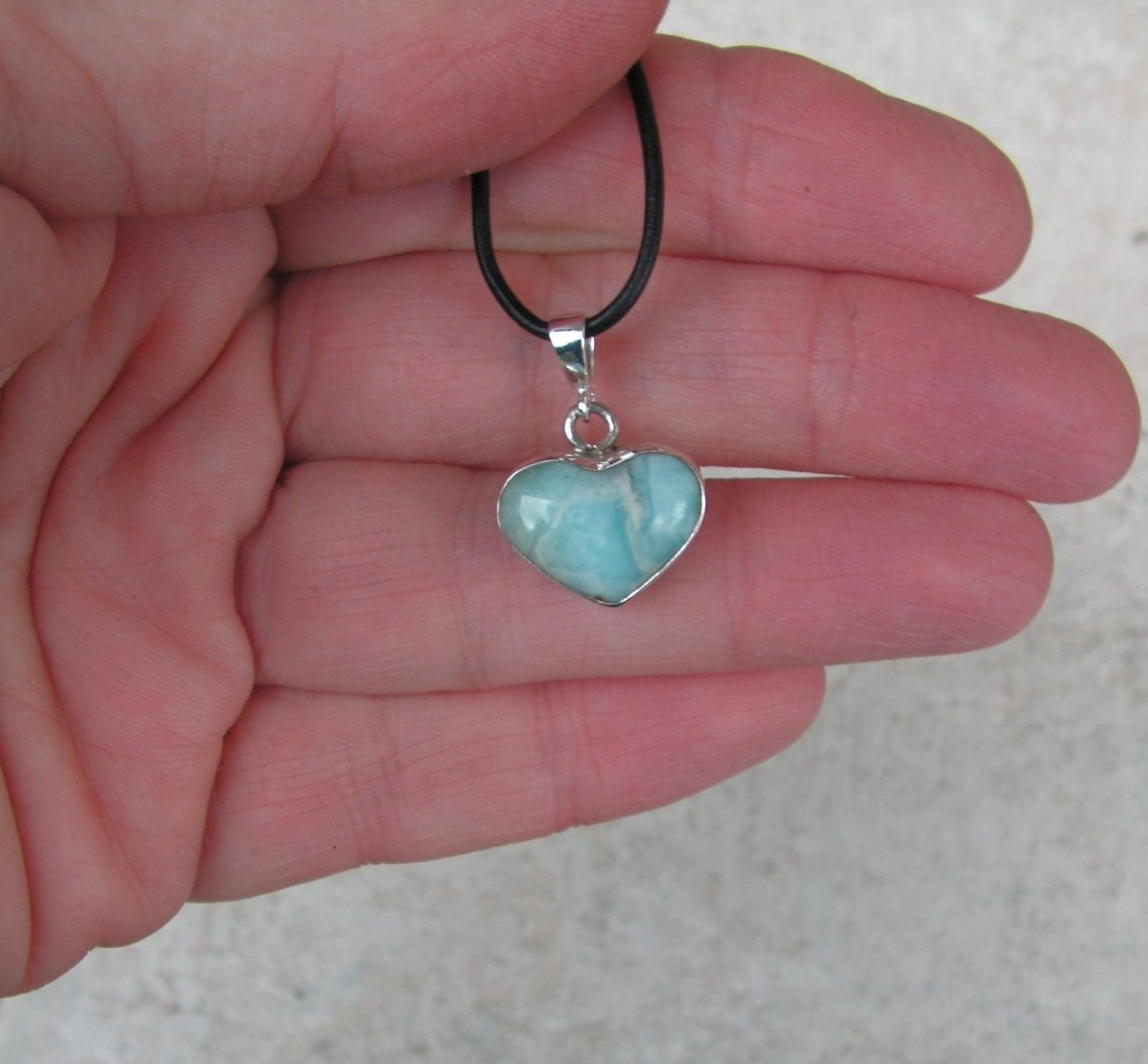 Ciondoli: ♥ LIEBE - FREUNDSCHAFT - ODER - EIN LARIMAR HERZ ANHÄNGER ♥ – Nuovo (secondo la descrizione) da Derendingen venduto da Editka 7