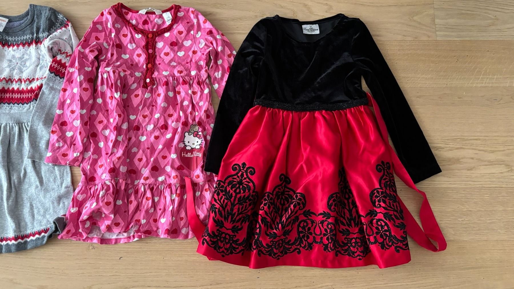 Lotti & Set di vestiti: Kleider Mädchen Gr. 116-122, 5-6 J – Usato da Zürich venduto da pisamun 2