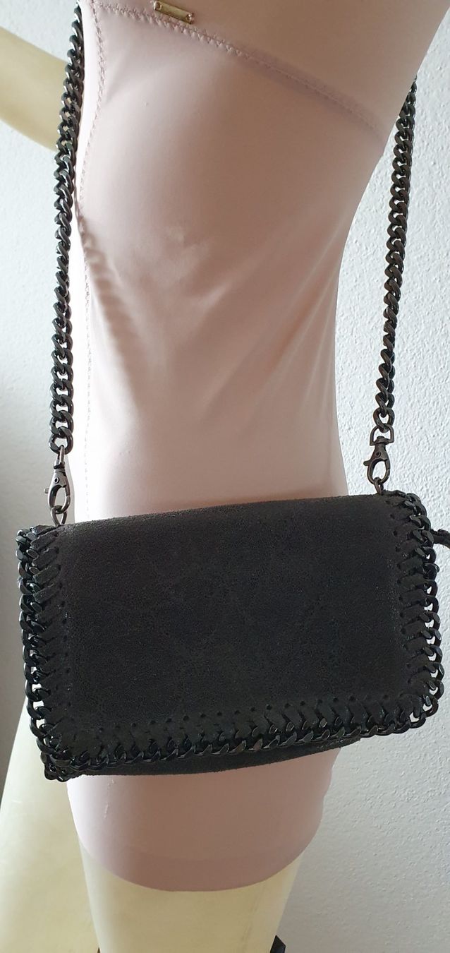 Borse: Kleine Ledertasche 14×21cm – Usato da Niederbipp venduto da fashionfuchs 4
