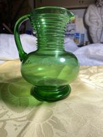 Petite carafe, ancienne, soufflé à la main