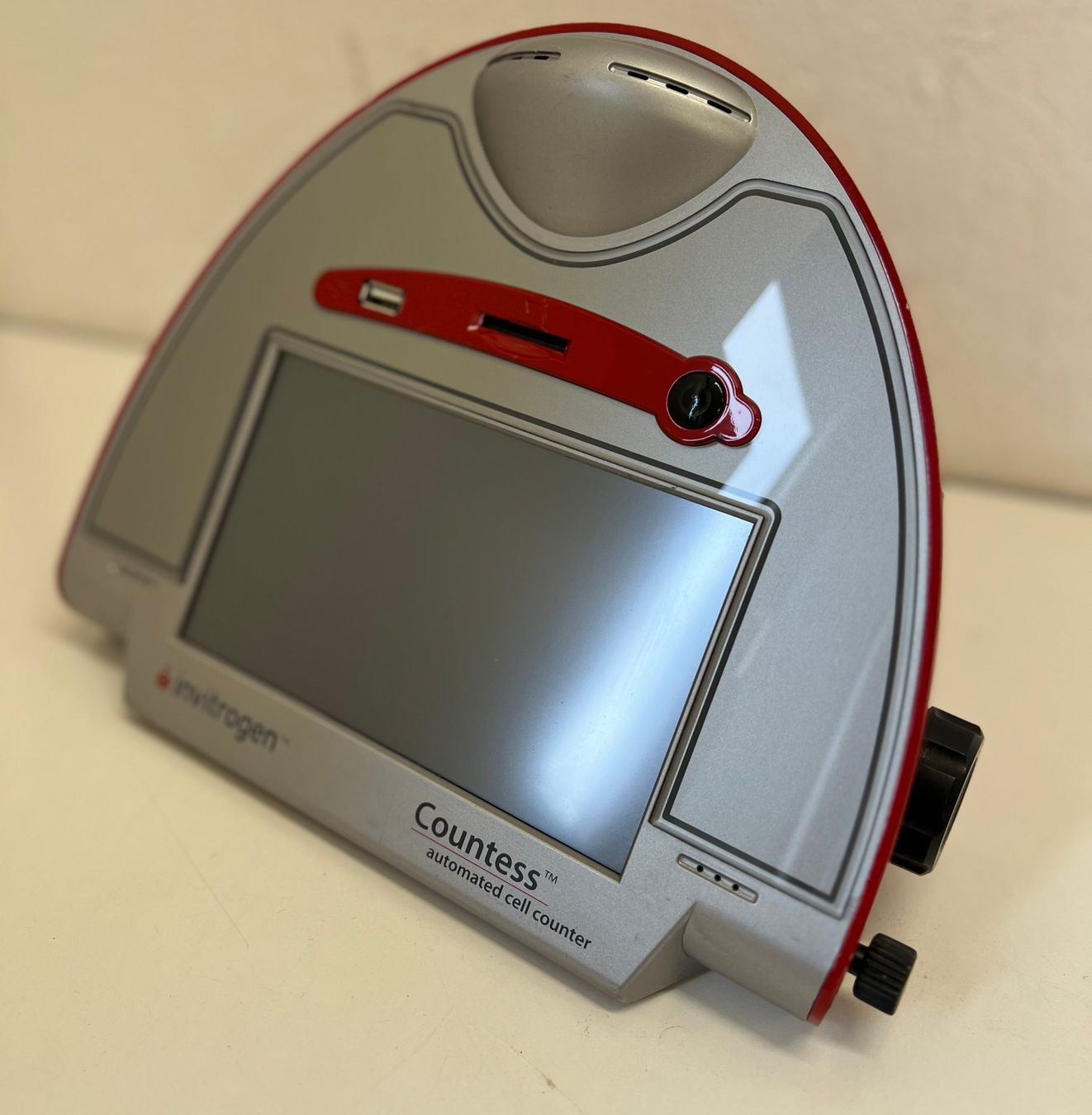 Misurare: Thermo Invitrogen Countess Automated Cell Counter – Usato da Niederdorf venduto da LeptonAG_Labor 1