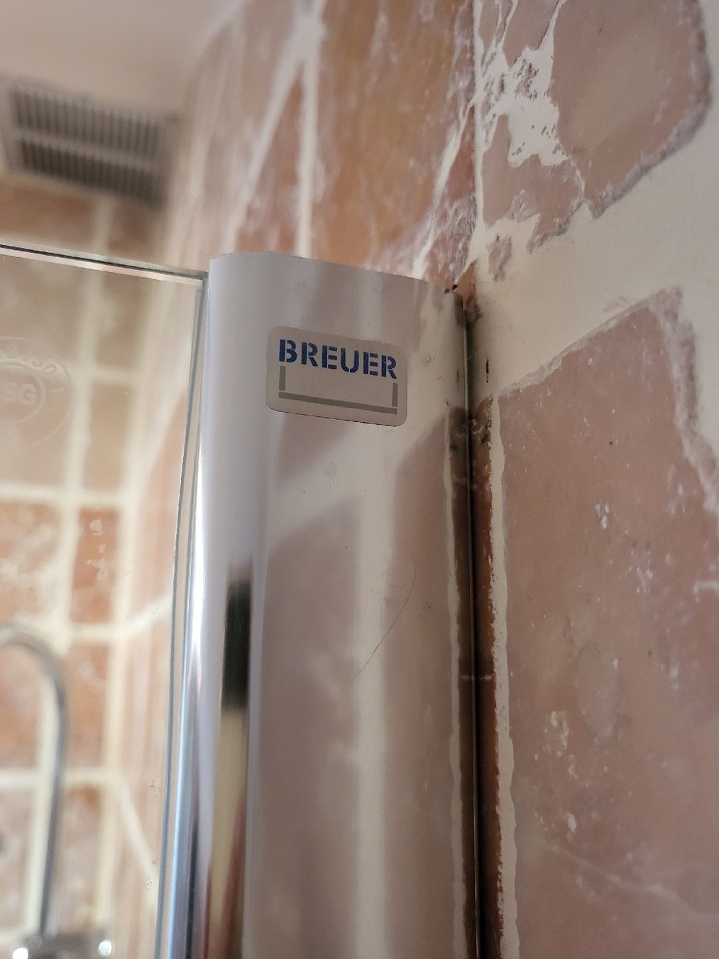 Breuer Duschen: Cabine de douche Breuer d'angle, état impecable – Gebraucht aus Veyrier von sfr_hr8d 2