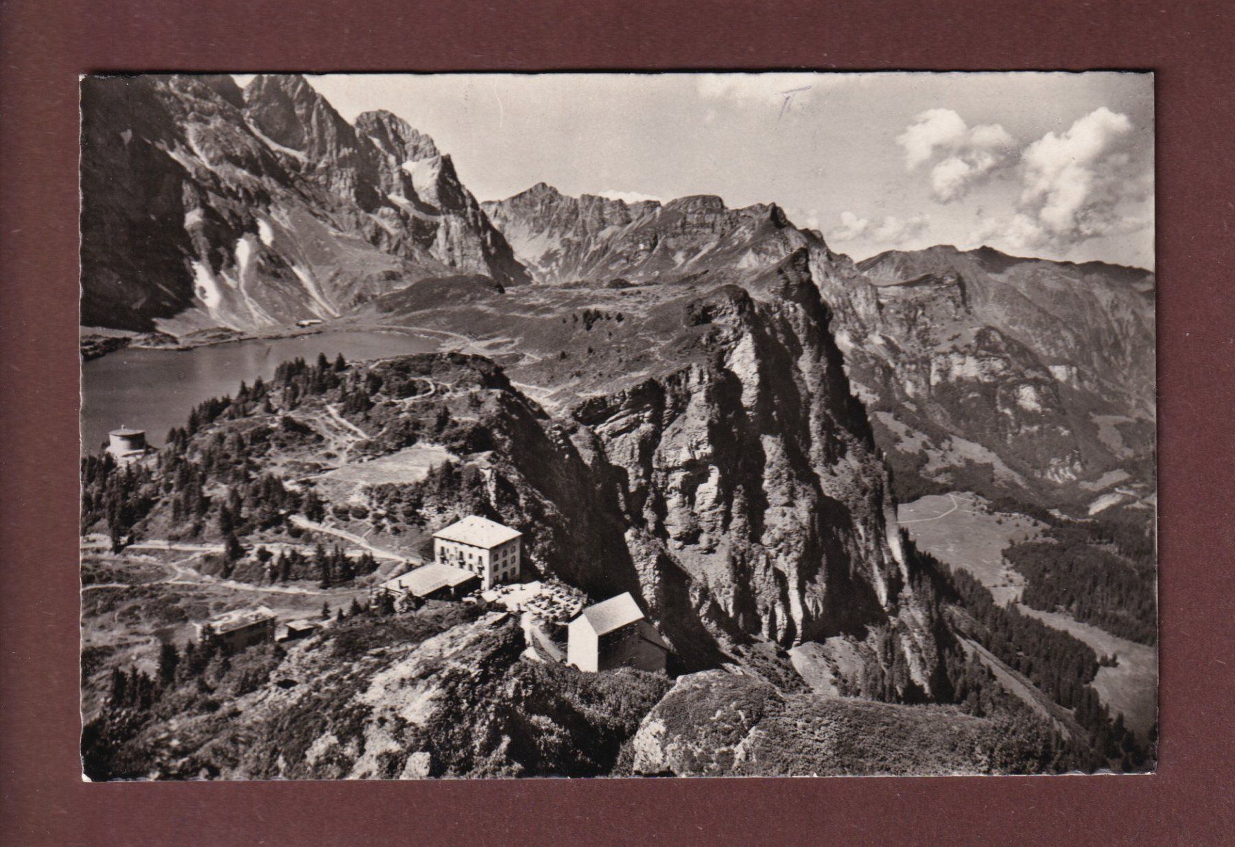 Cartes postales: TRÜBSEE - Seeli – D'occasion à Pully par nicecards-shop
