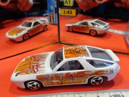 Porsche 928  1-43 (mit Box) Bburago IT  (A1)