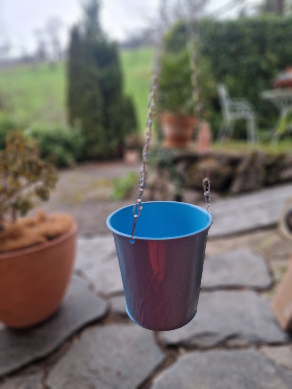 Toutes les décorations: 5 dekorative Hängetöpfchen, Blech – D'occasion à Weggis par Oswadan 1