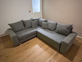 Sofa, zum Bett umbaubar