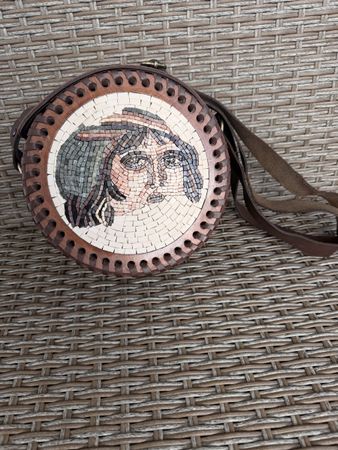 Ledertasche im Mosaik-Design