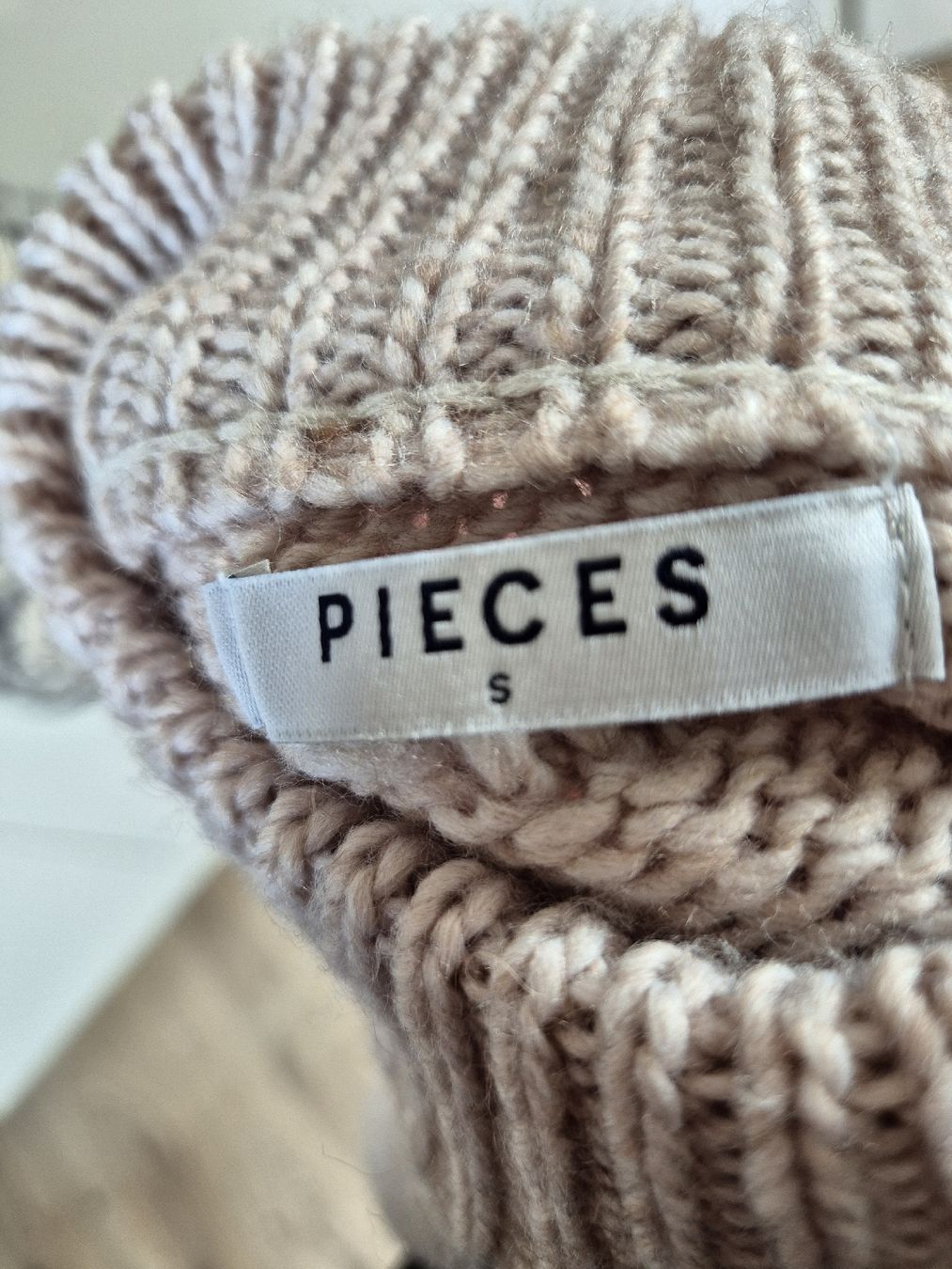 Pieces Maglioni & Felpe: Strickpullover Pieces Gr. S – Usato da Oberbuchsiten venduto da Wilandra 2