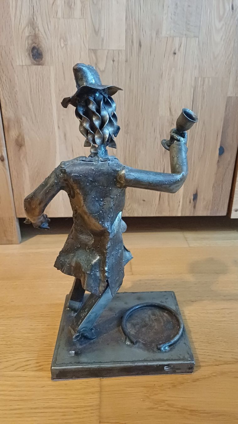 Sculture & Statue: David Abt Skulptur Weinflaschenhalter – Usato da Oberneunforn venduto da Bumbam 3