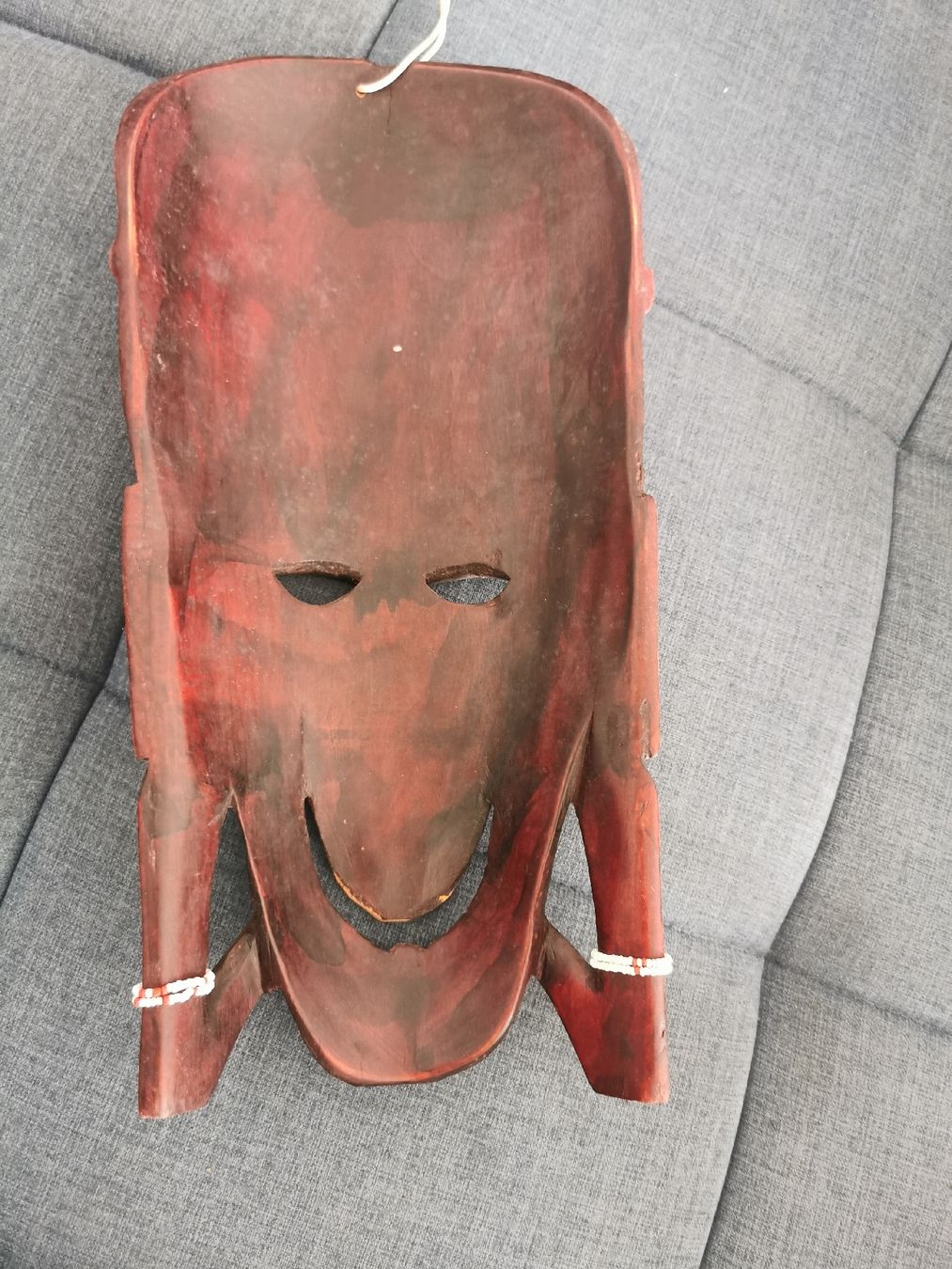 Internationale Kunst: Afrikanische Holzmasken,  Deko – Gebraucht aus Basel von inn_96pk 1