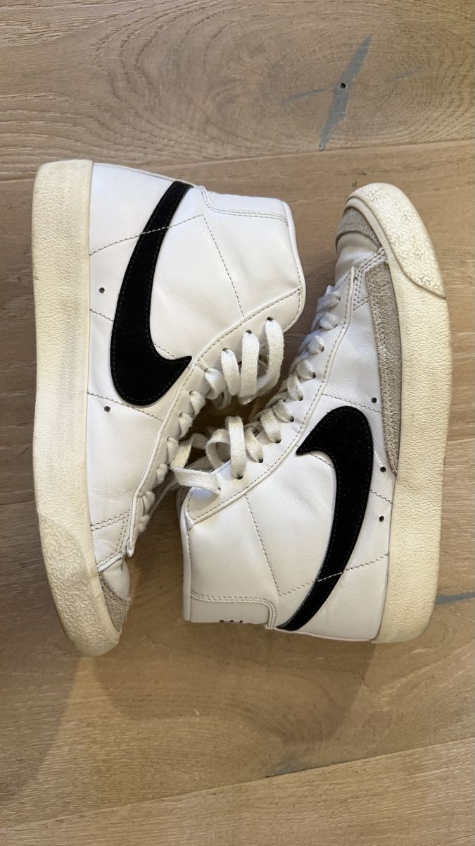 Nike Herrenschuhe: Nike Blazer Mid weiss Grösse 37.5 – Gebraucht aus St. Gallen von Lxra145