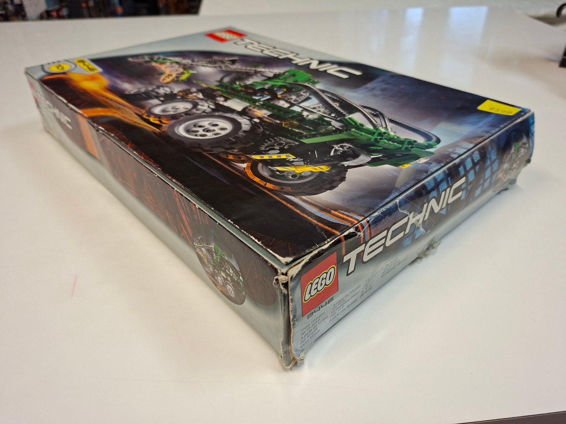 Lego Spielzeuge: Lego 8446 Technic Crane Truck OVP – Gebraucht aus Sils im Domleschg von AMAG_AUDI_ZH 6