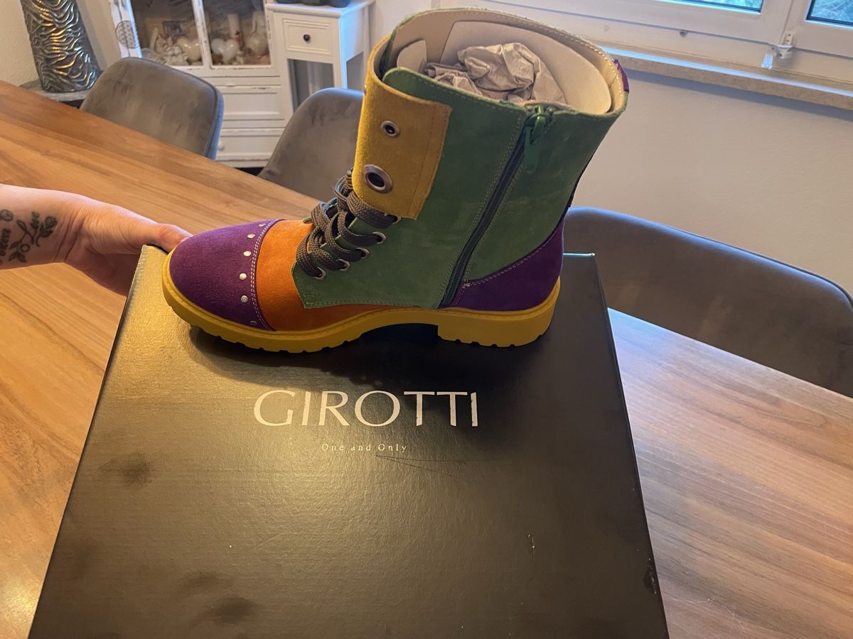Giro Scarpe da donna: Damen Stiefel Girotti – Nuovo (secondo la descrizione) da Altstätten SG venduto da Nik2009