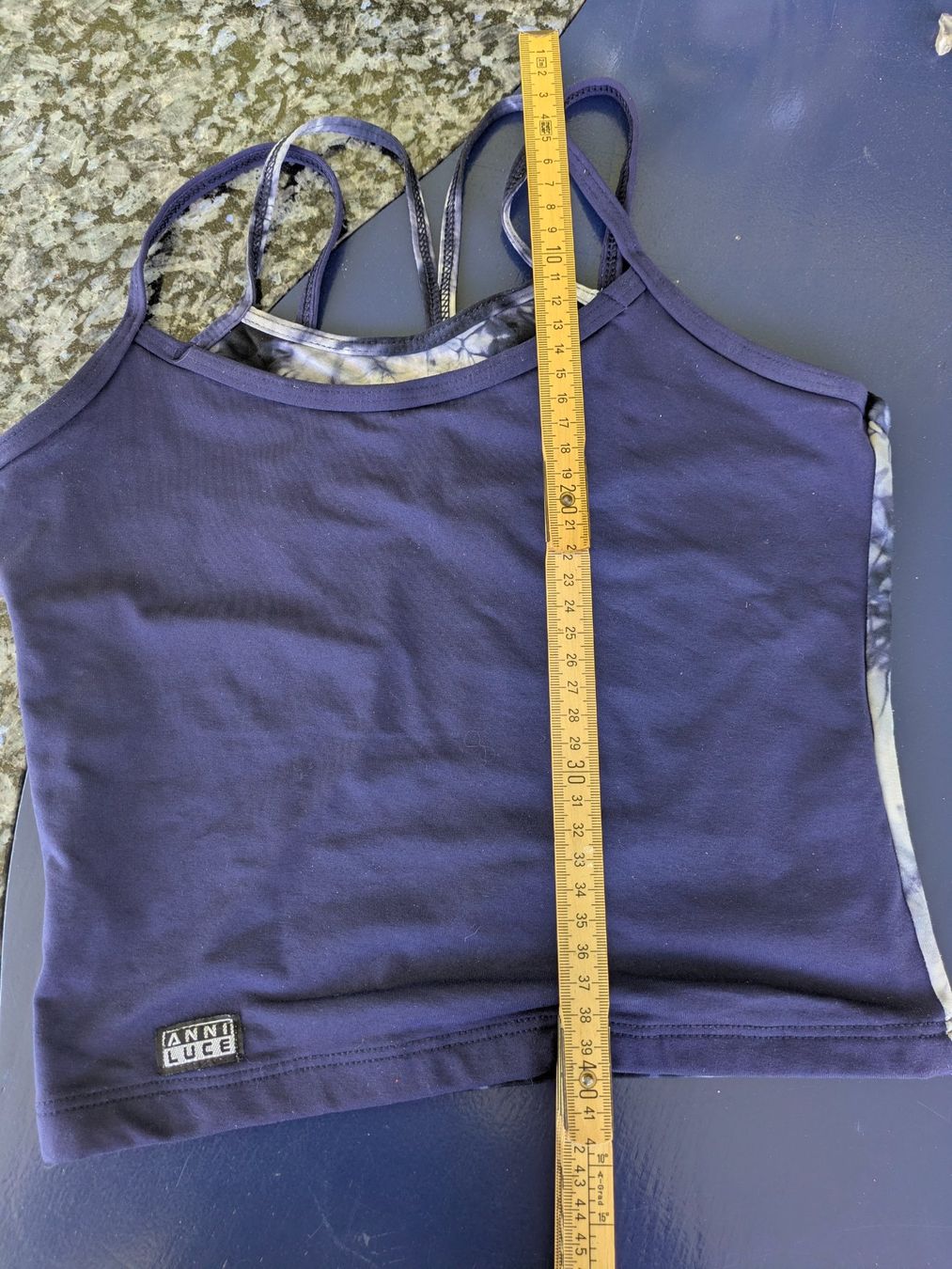 Top: Anni Luce  Sport Top  Gr. M – Usato da Adlikon venduto da Match62 2