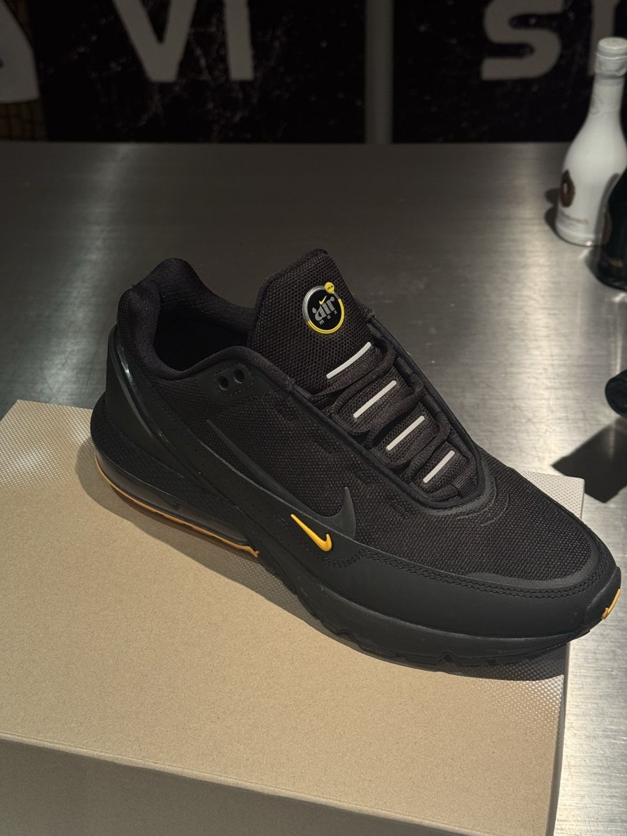 Nike Scarpe da uomo: Nike AirMax Size 43 – Nuovo (secondo la descrizione) da Appenzell venduto da thi_nnh7 3