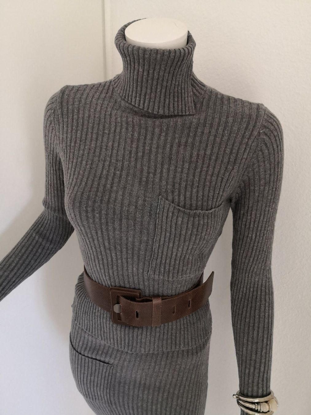 Mango Gonne: 🤩MANGO 2-TEILER: ROCK & PULLOVER GESTRICKT GRAU – Nuovo (secondo la descrizione) da Olten venduto da Naja-Twins-Twins 6