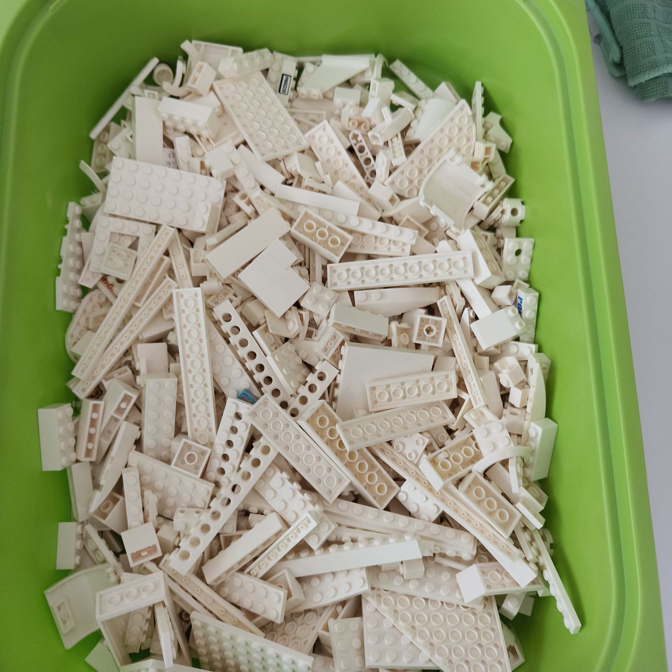 Lego Giocattoli: Lego Bausteine 1kg weiss – Usato da Meilen venduto da FAVALLID
