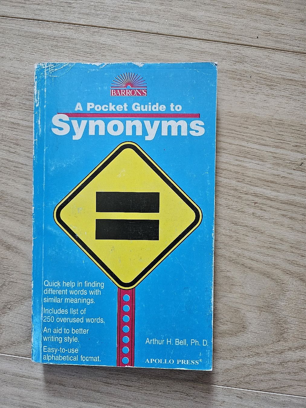 Libri: A Pocket Guide to Synonyms – Usato da La Joux FR venduto da car_ck96