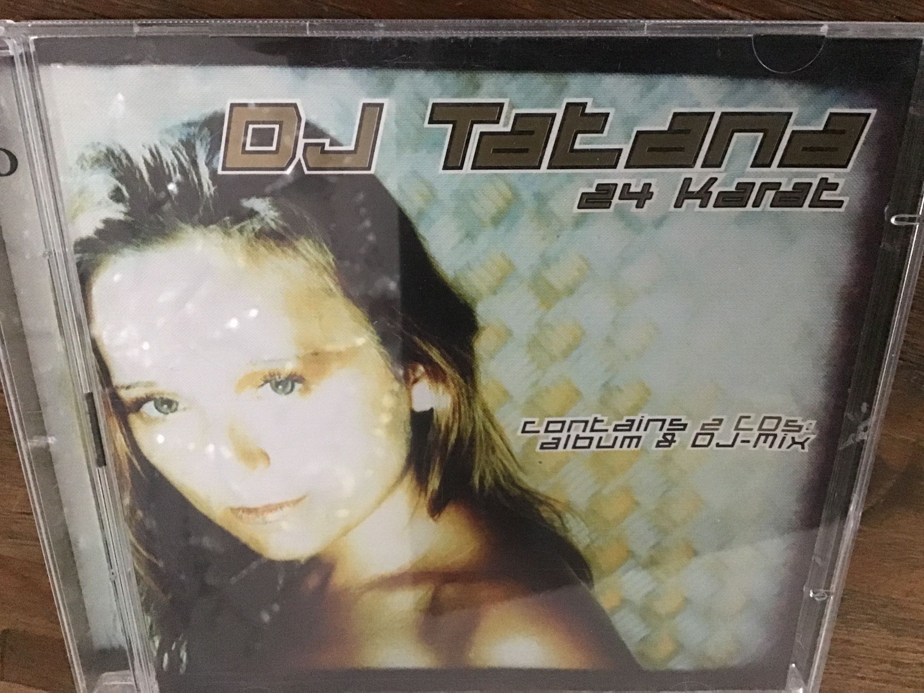 DJ Tatana 24 Karat (2CD Album DJ Mix) (Gebraucht) in Thierachern