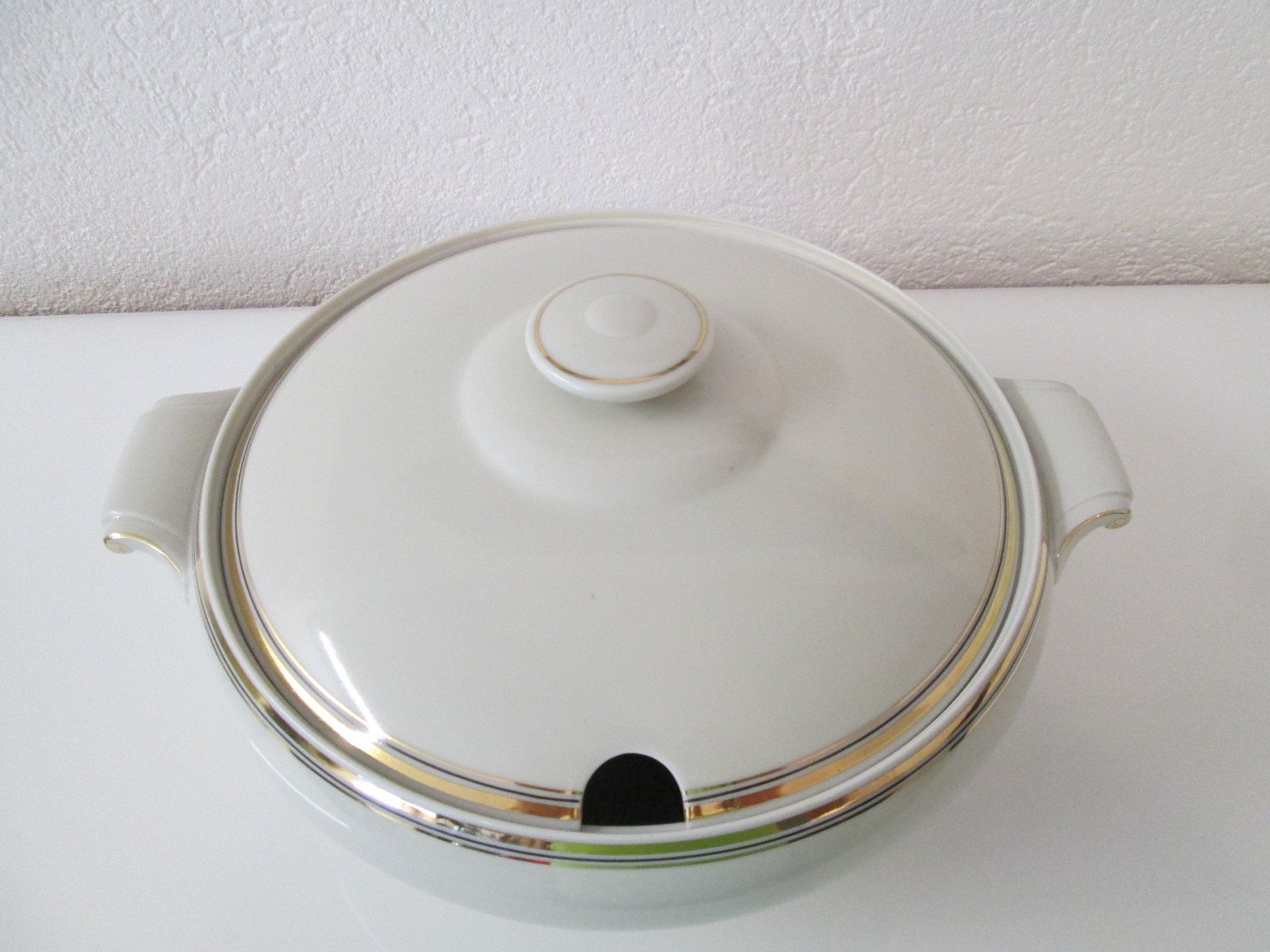 Ciotole: Elegante Suppenterrine Langenthal,Schweiz. – Usato da Movelier venduto da KRASI61 2