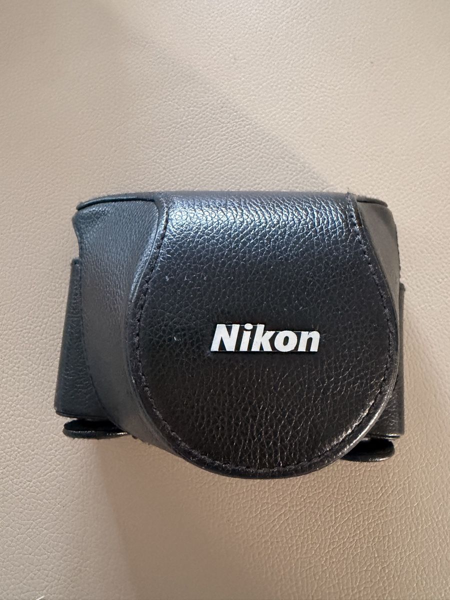 Nikon Fotocamera: Nikon 1V3 Set mit Ledercase und OVP – Usato da Winterthur venduto da R2D_Y7C 8