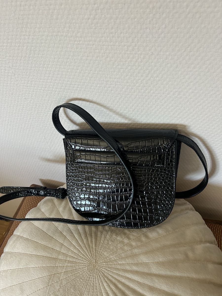 Saint Laurent Sacs femmes: YSL – Neuf (Voir description) à Porrentruy par joy_z2f5 5
