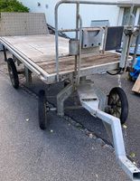 Gepäck-Rampenwagen