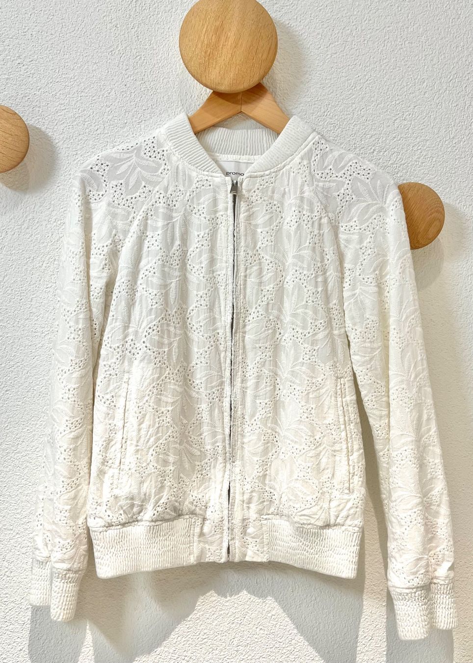 Promod Giacche: Promod Broderie Bomberjacke, Gr. 34 – Usato da Zürich venduto da berthy