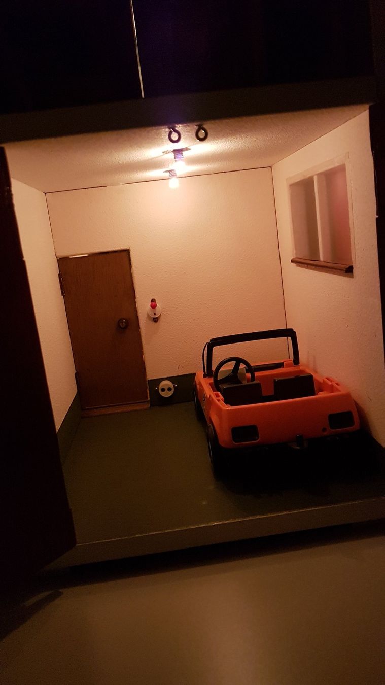 Case e mobili per bambole: Puppenhaus mit Beleuchtung – Usato da Mönchaltorf venduto da boesi51 7
