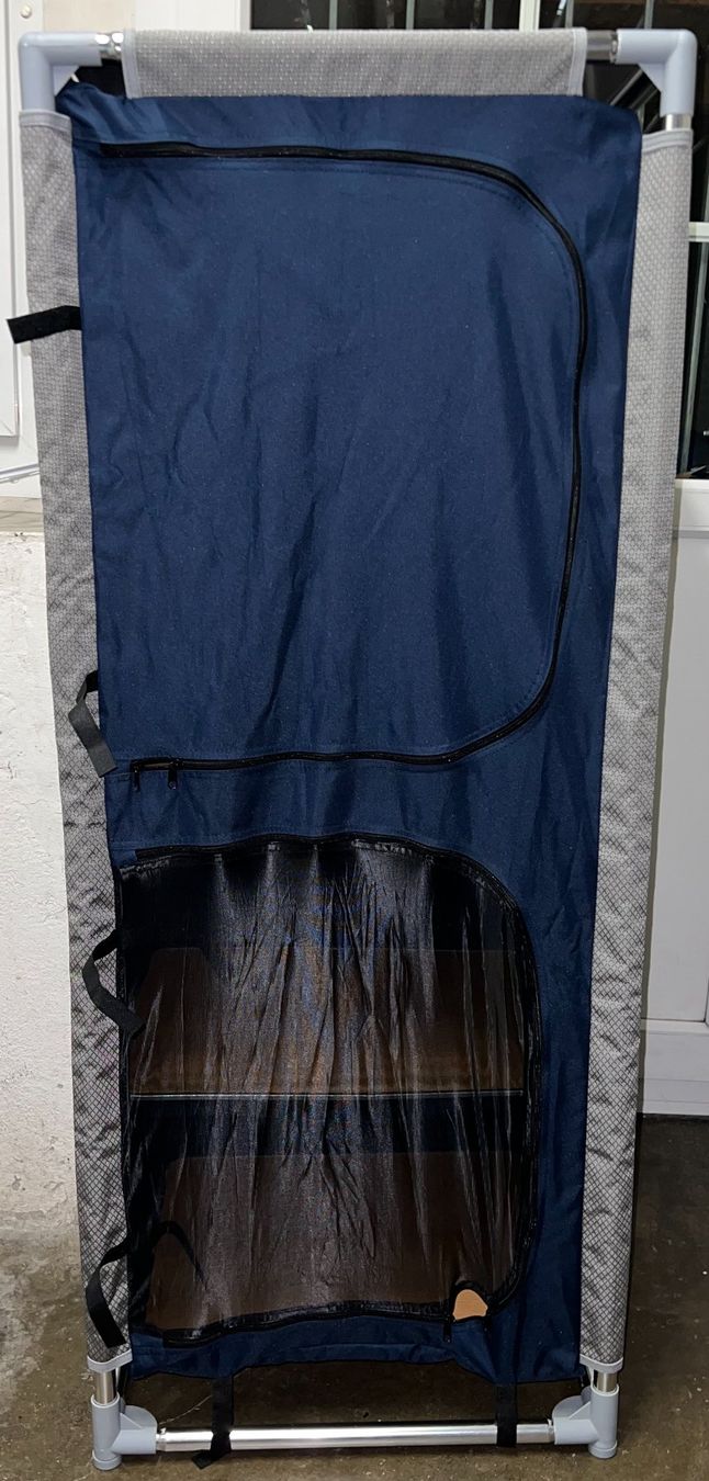 Armoires: Camping Schrank – D'occasion à Zürich par dojoal64 1