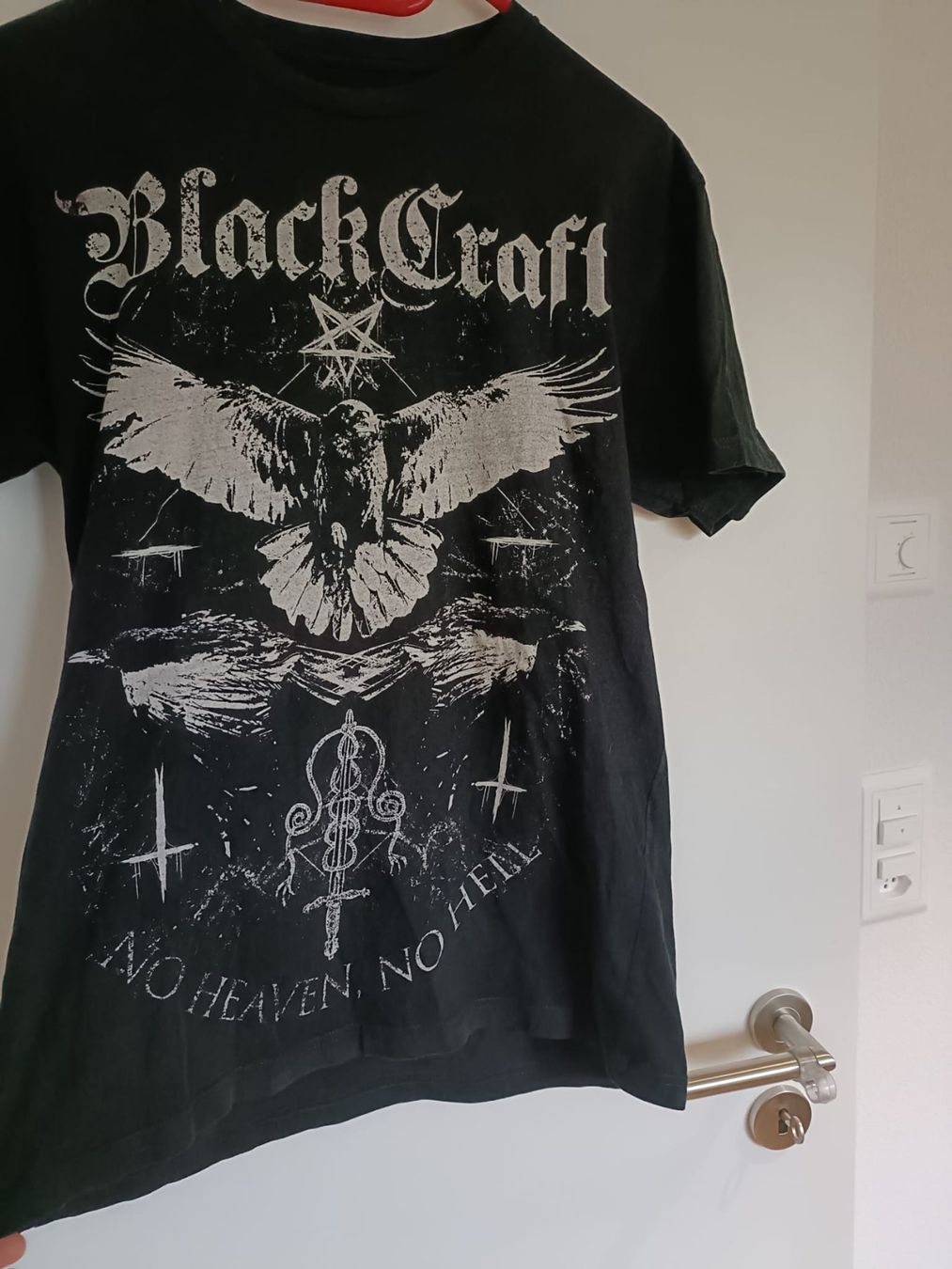 T-shirt: BlackCraft T-Shirt – Usato da Brittnau venduto da ValeriaDeR
