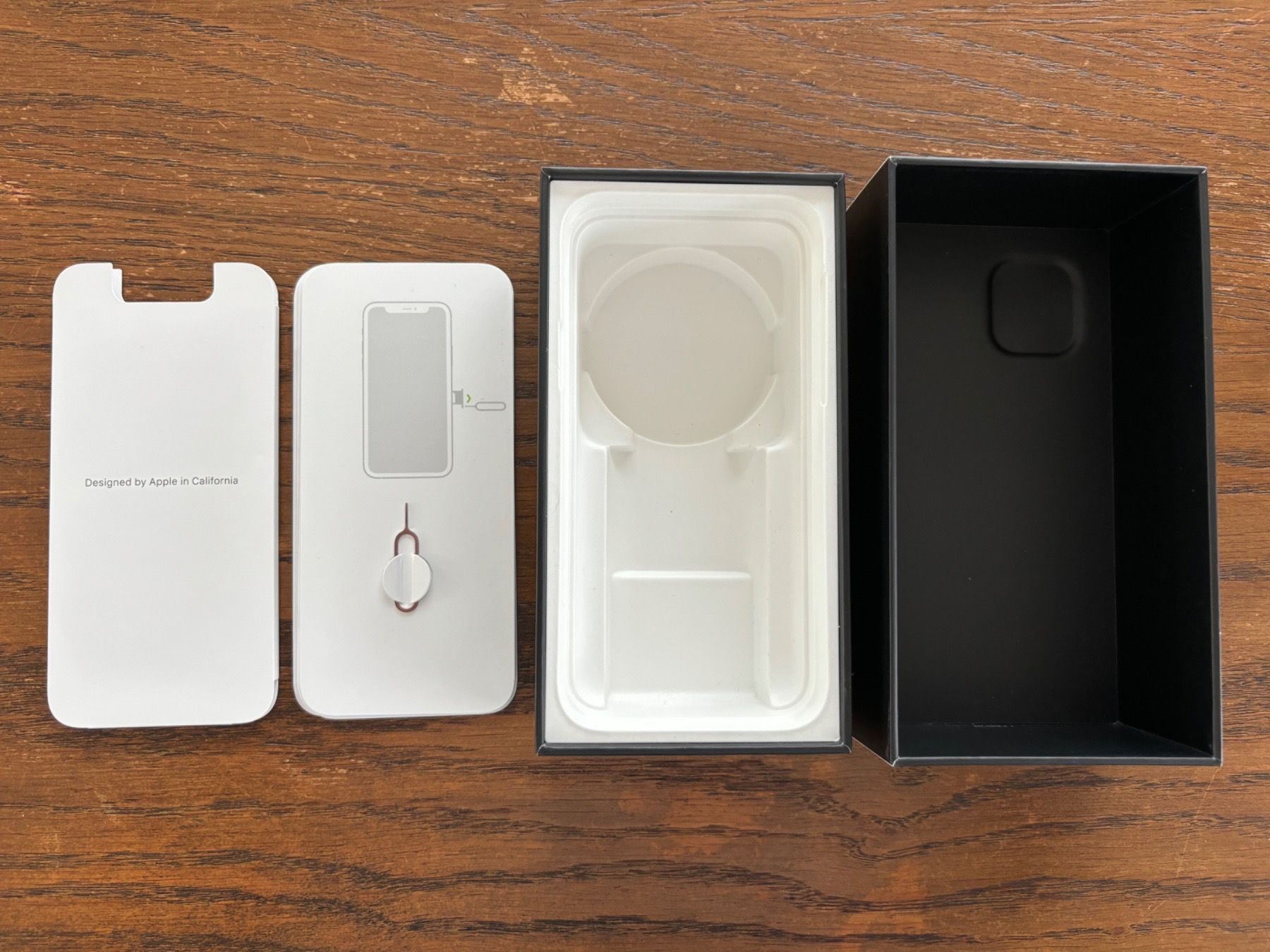 Apple Handys / Smartphones: iPhone 11 Pro, Midnight Green, 64GB – Gebraucht aus Kriens von  5
