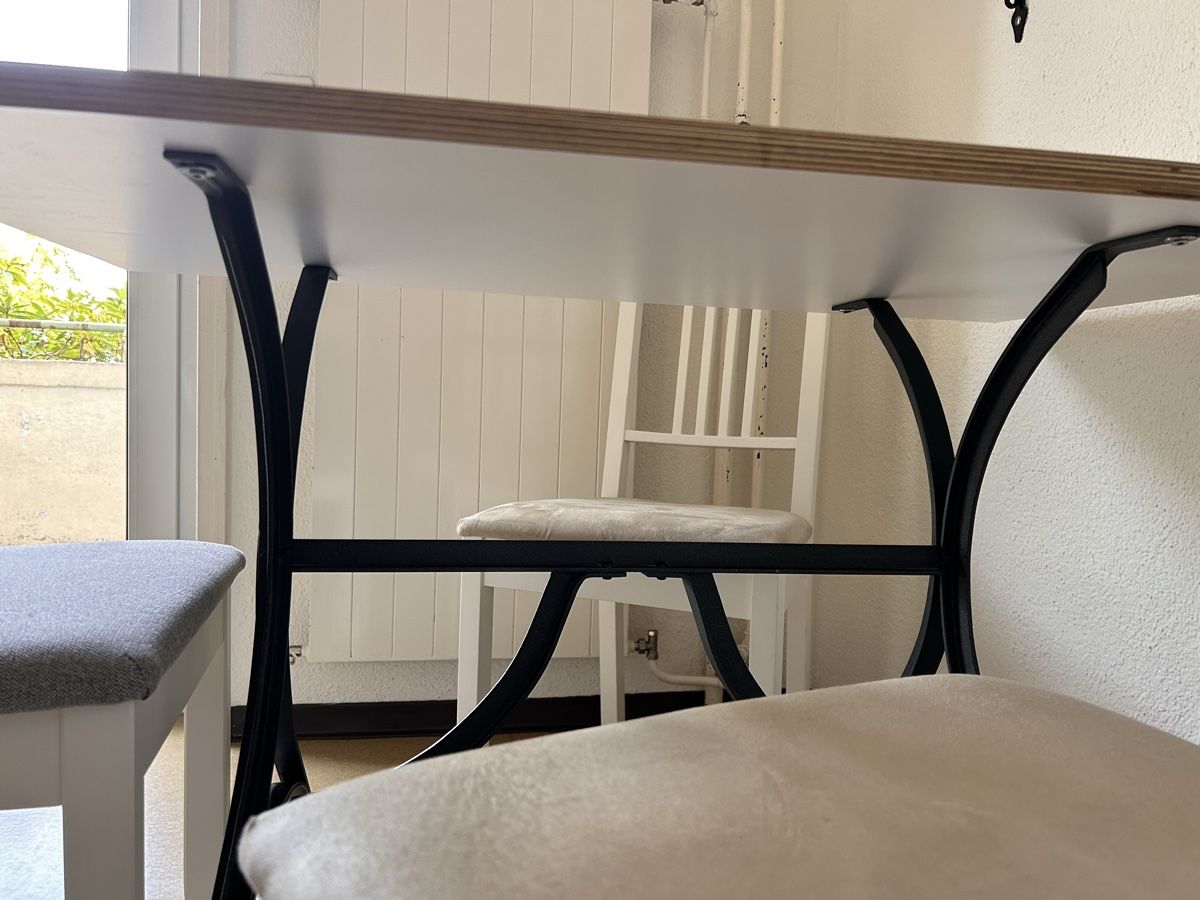 Tavoli: Esstisch weiss mit Eisengestell schwarz – Usato da Schongau venduto da Designart 1