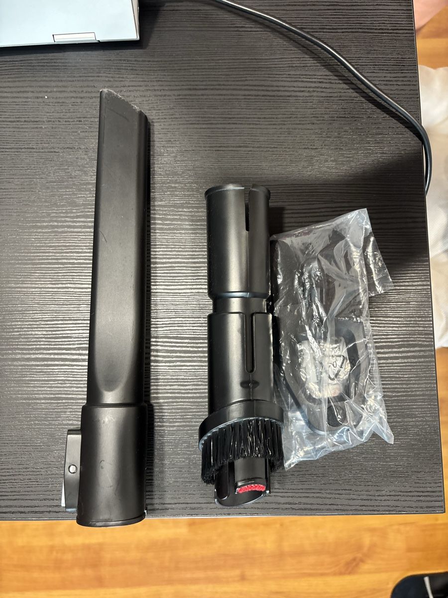 Aspirapolveri & Accessori: Aspirapolvere KOENIC – Usato da Embrach venduto da arg_wy2k 3