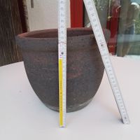 Blumentopf Terrakotta rustikal guter Zustand  27cm schwer
