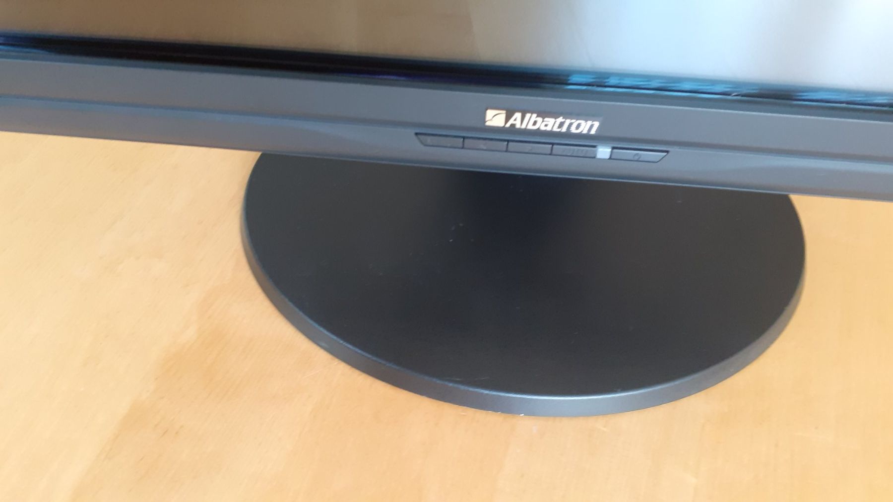 Monitor: Albatron Touch Monitor – Usato da Chur venduto da Blackbook 1