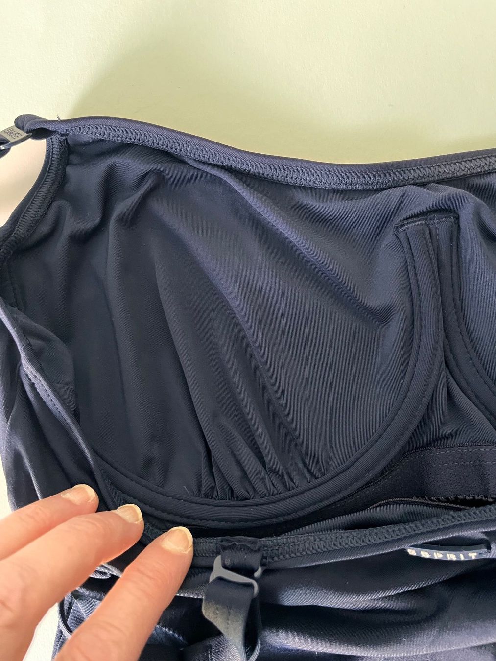 Esprit Costumi da bagno & Bikini: ESPRIT, Badekleid, Grösse 40/80C, Farbe Dunkelblau – Nuovo e nell'imballaggio originale da Rudolfstetten venduto da gst_g7xl 7