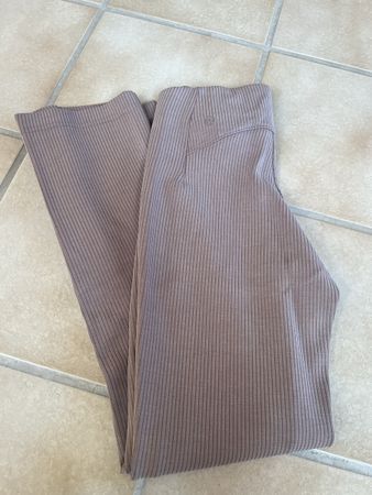 NEU Lululemon 7/8 Hose - Grösse 2 - Damen - rosa